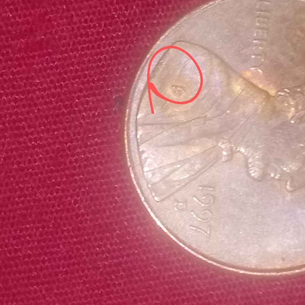 1997D lincoln cent.Two mint marks